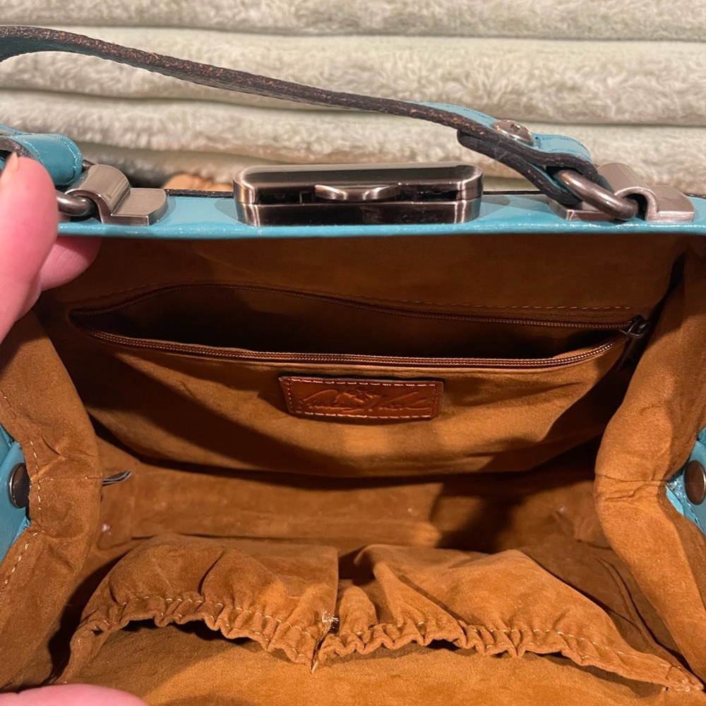 Patricia Nash Teal Hand Tooled Leather Bag-all reasonable offers considered - Picture 6 of 9